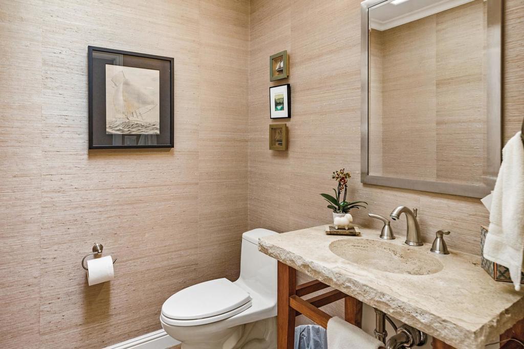 1068 Rose Avenue Property Photo 27