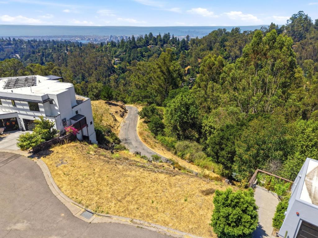 21 Jewel Court Property Photo 12