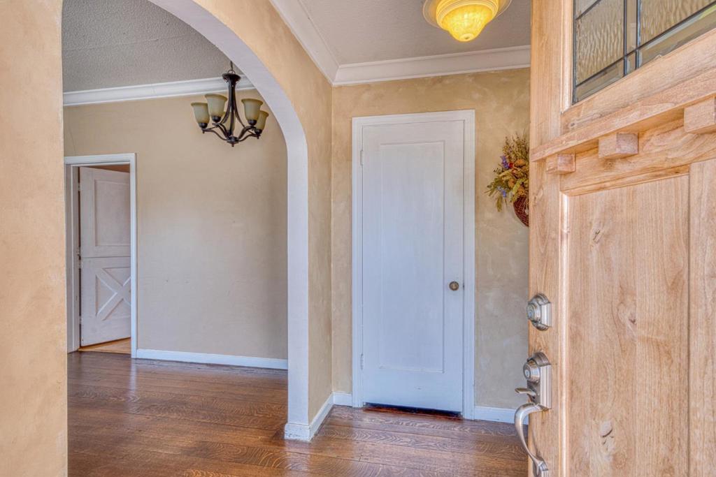 345 Homestead Avenue Property Photo 3