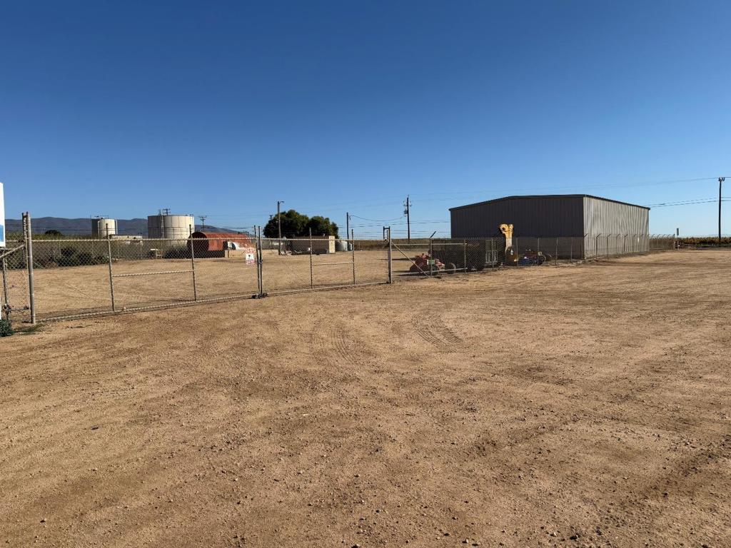 33155 Gloria Road Property Photo 7