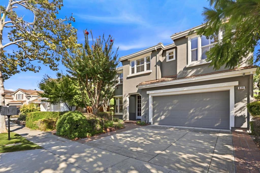 514 Bella Calais Way Property Photo 3