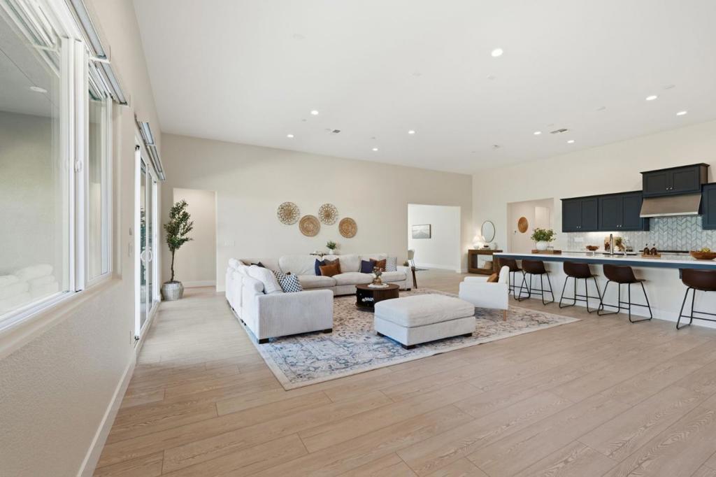 4616 Ian Lane Property Photo 14