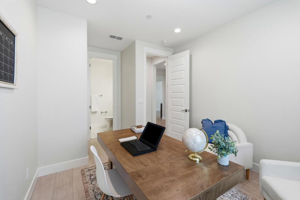 4616 Ian Lane Property Photo 20