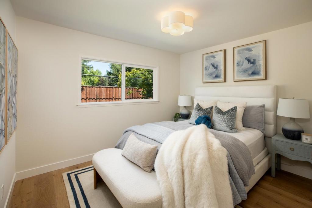 7463 Bollinger Road Property Photo 12