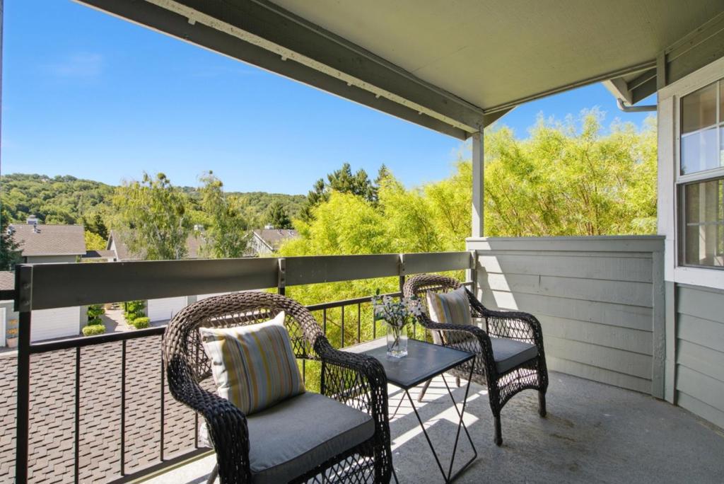 8035 Mountain View Drive B Property Photo 31