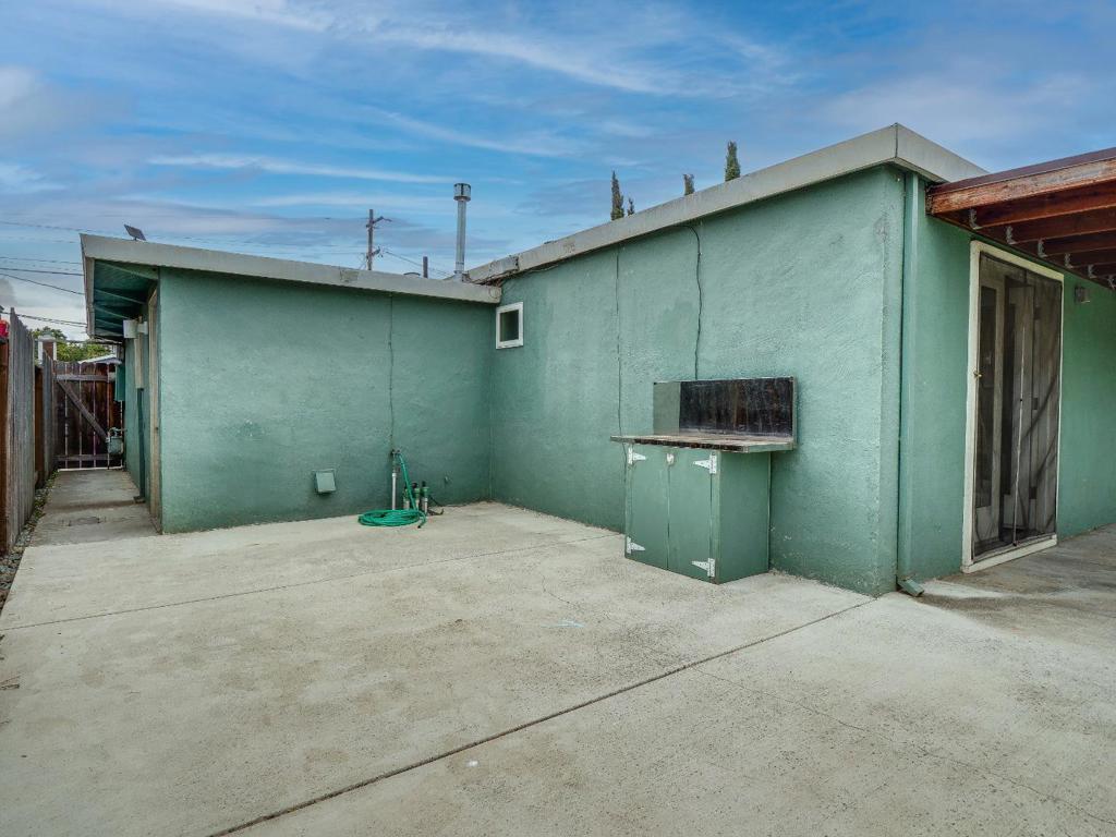 6225 Wilma Avenue Property Photo 24