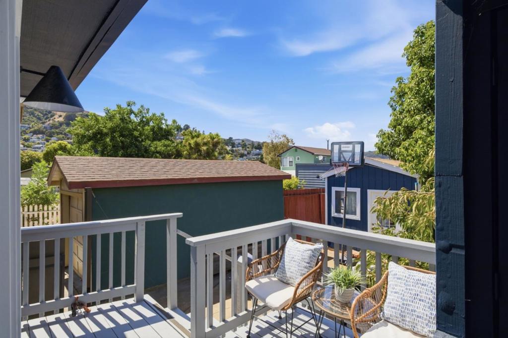 148 Monterey Street Property Photo 33