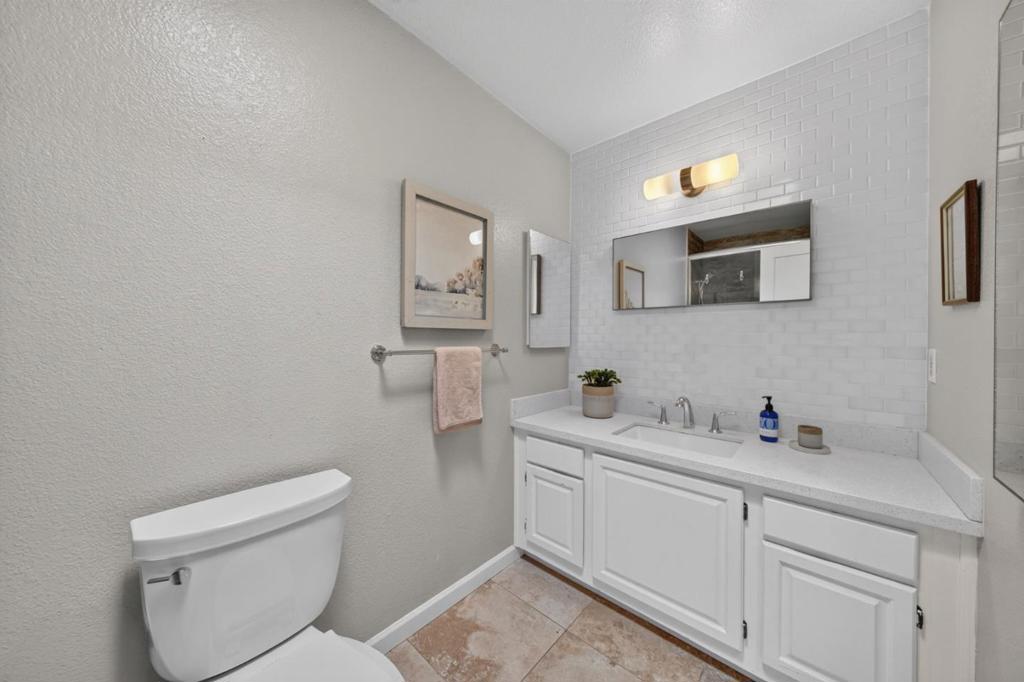 2355 Beach Boulevard 204 Property Photo 12