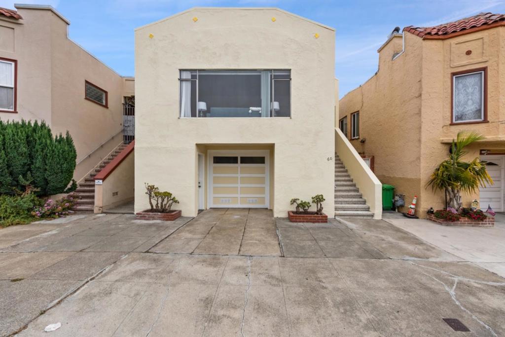 60 Camellia Avenue Property Photo 1
