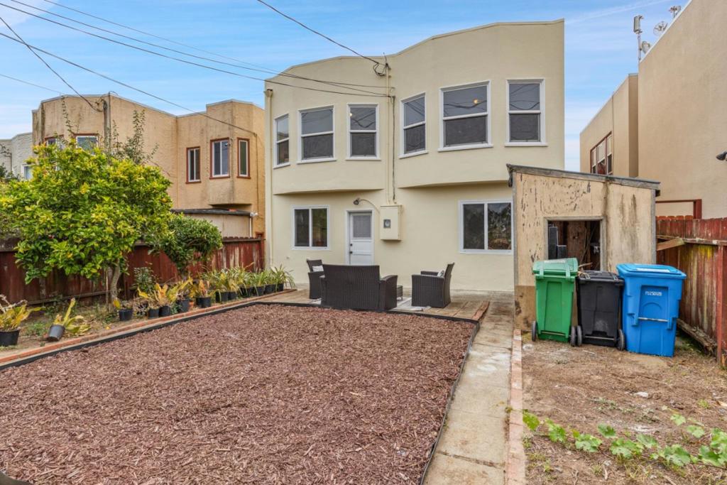 60 Camellia Avenue Property Photo 29