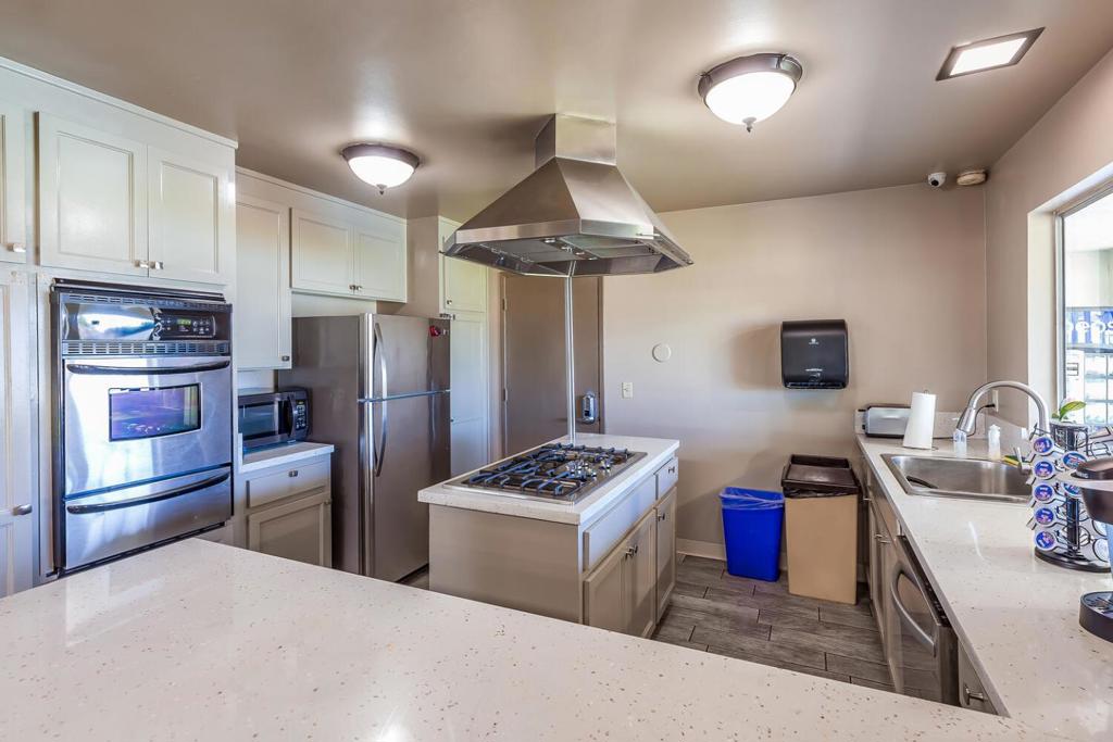 13606 Monte Del Sol 134 Property Photo 35