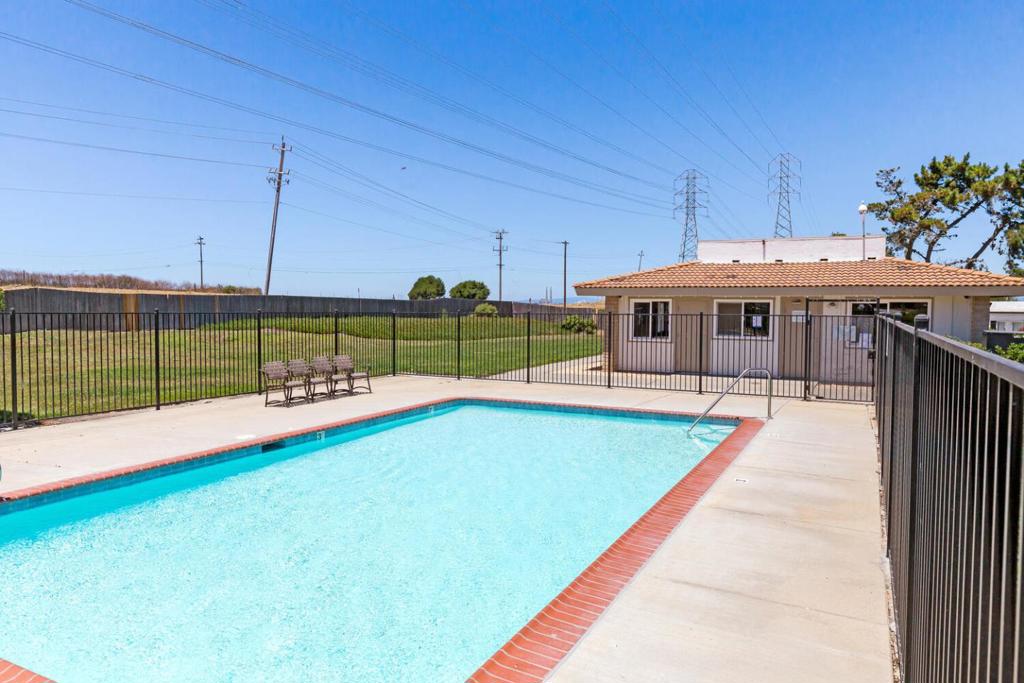 13606 Monte Del Sol 134 Property Photo 46