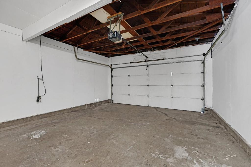 448 Greathouse Drive Property Photo 22
