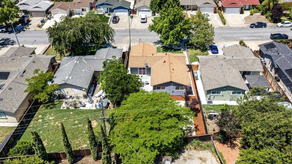 448 Greathouse Drive Property Photo 43