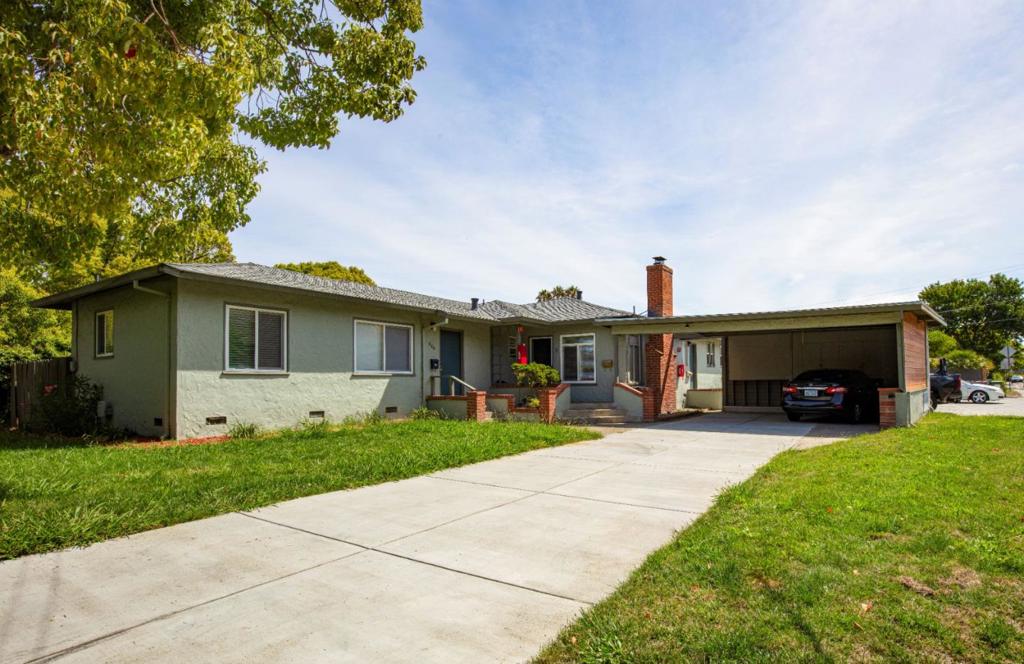 390 Woodland Avenue Property Photo 6
