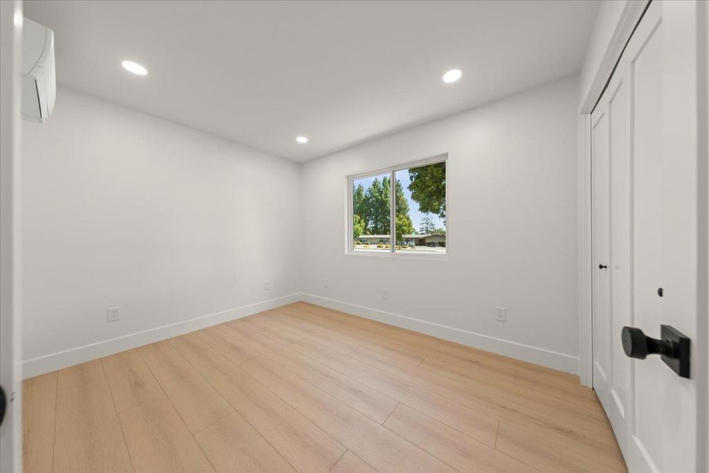 381 N Leigh Avenue Property Photo 45