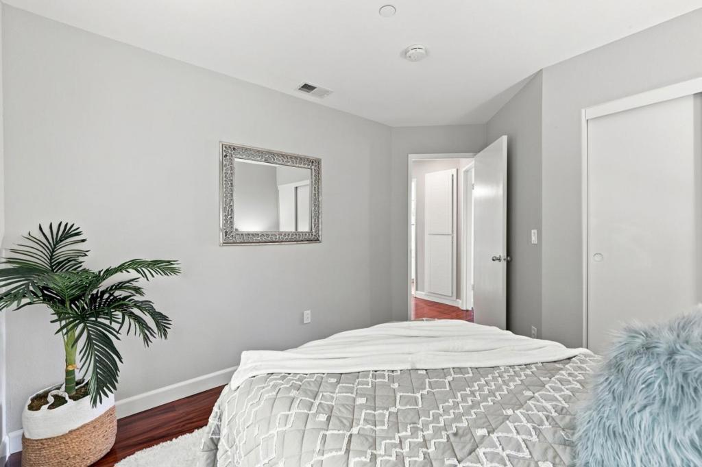 1481 Gingerwood Drive Property Photo 28