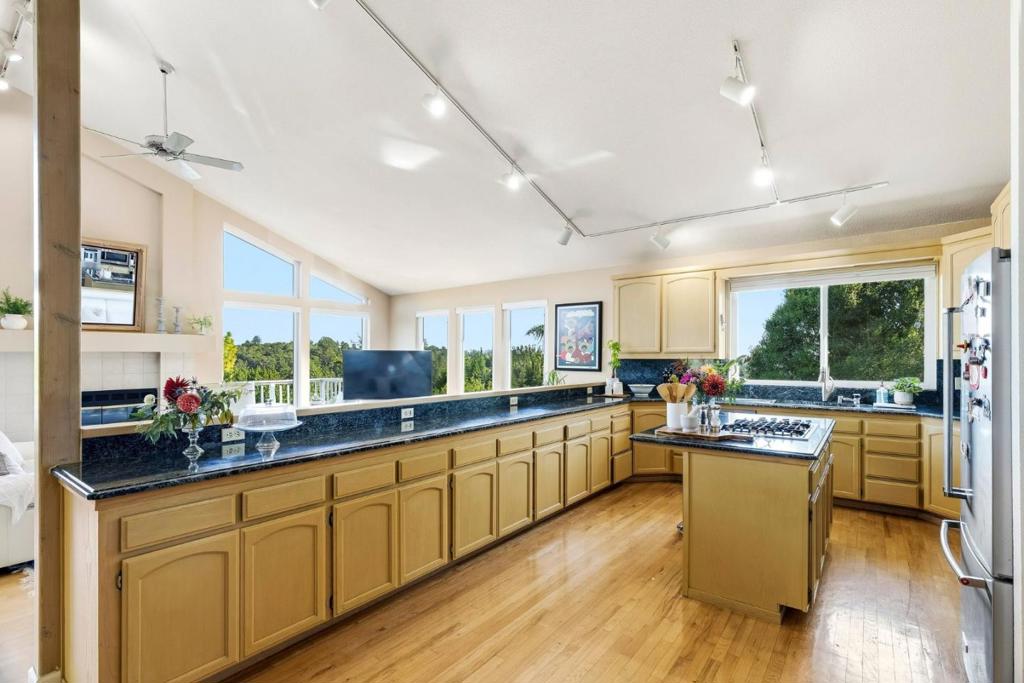 ML82058493 Property Photo 20