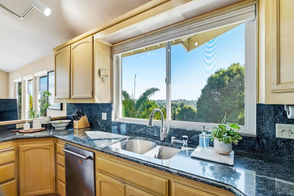 ML82058493 Property Photo 21