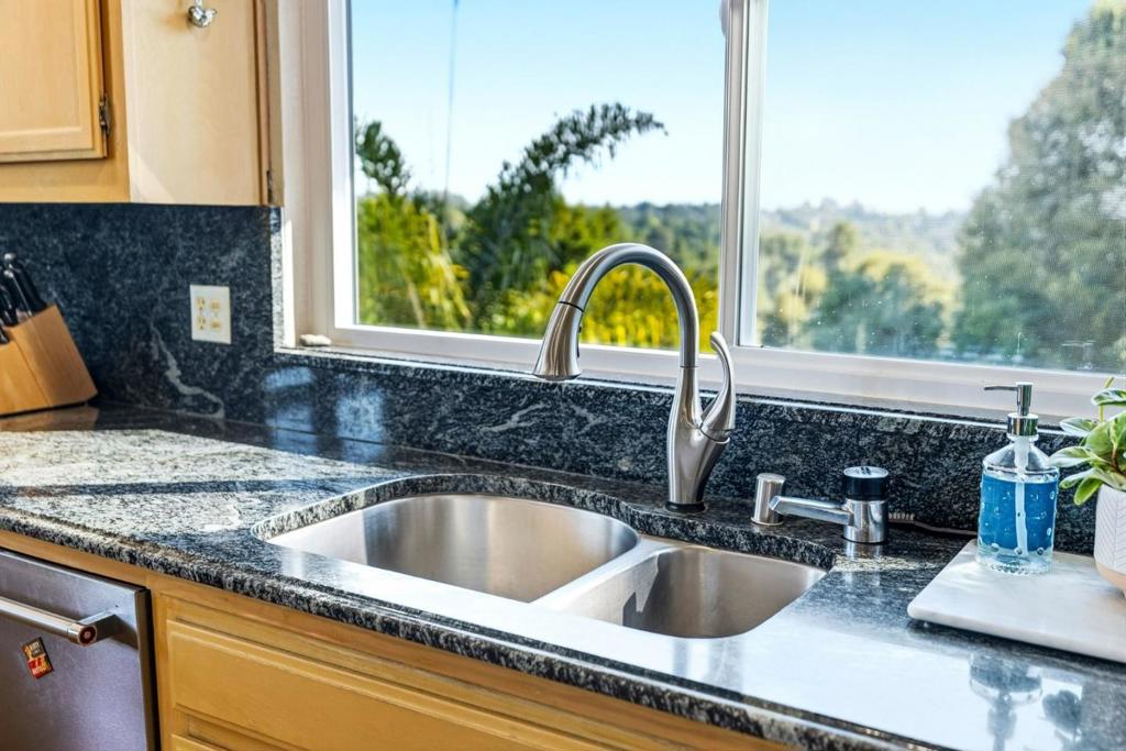 ML82058493 Property Photo 22