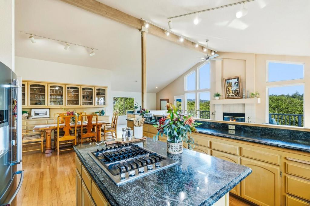 ML82058493 Property Photo 23