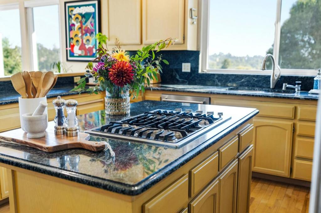 ML82058493 Property Photo 24