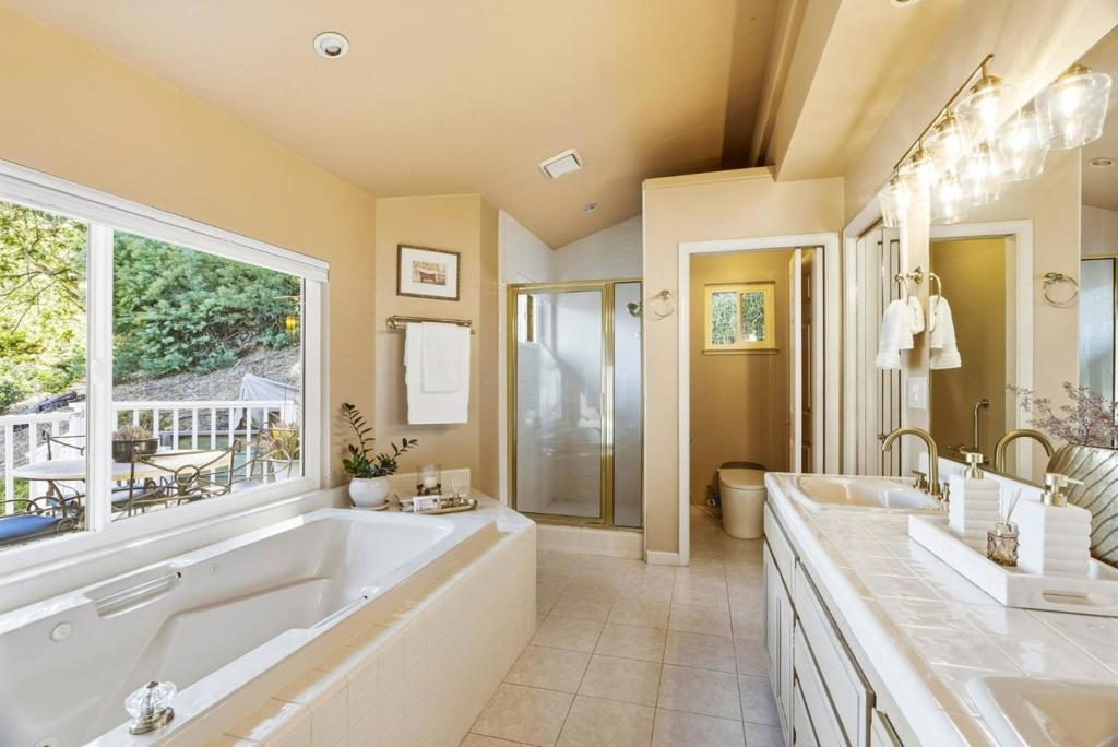 ML82058493 Property Photo 27