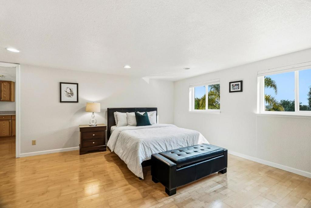 ML82058493 Property Photo 41