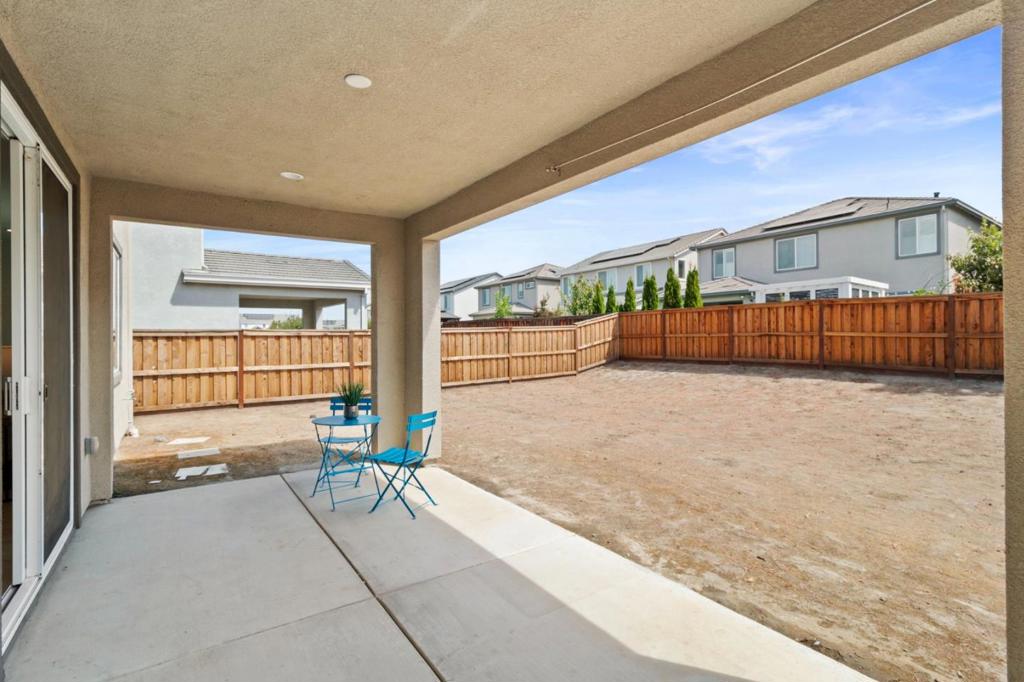 16562 Arbuckle Avenue Property Photo 32