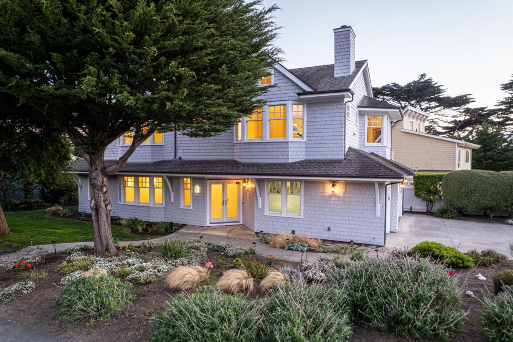 2 Alameda Avenue Property Photo 84