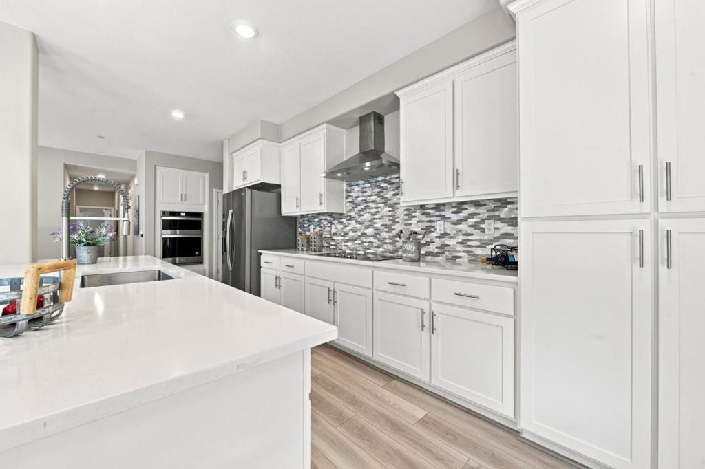 220 Waters Park Circle 101 Property Photo 3