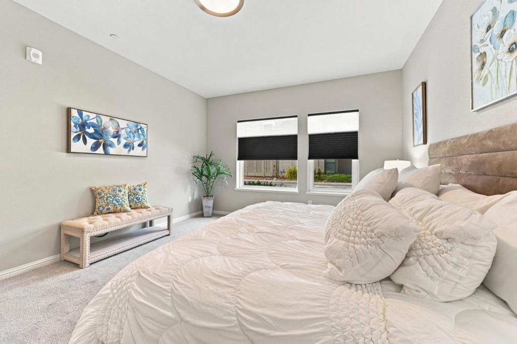 220 Waters Park Circle 101 Property Photo 14