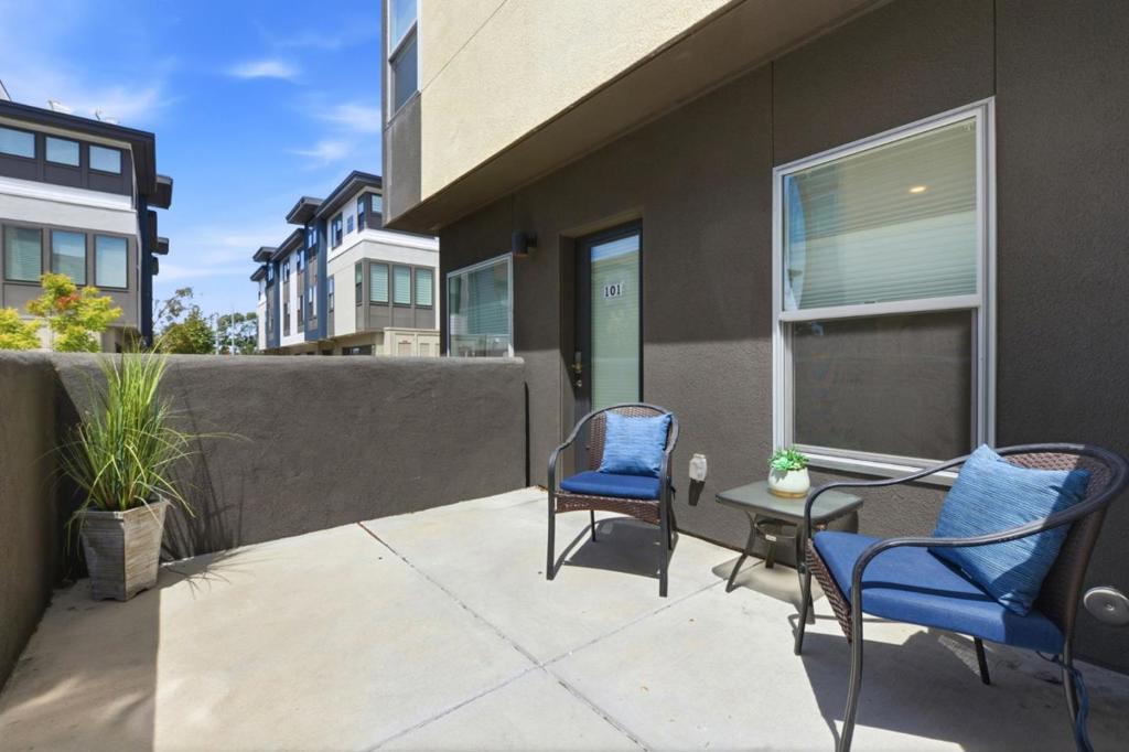 220 Waters Park Circle 101 Property Photo 28