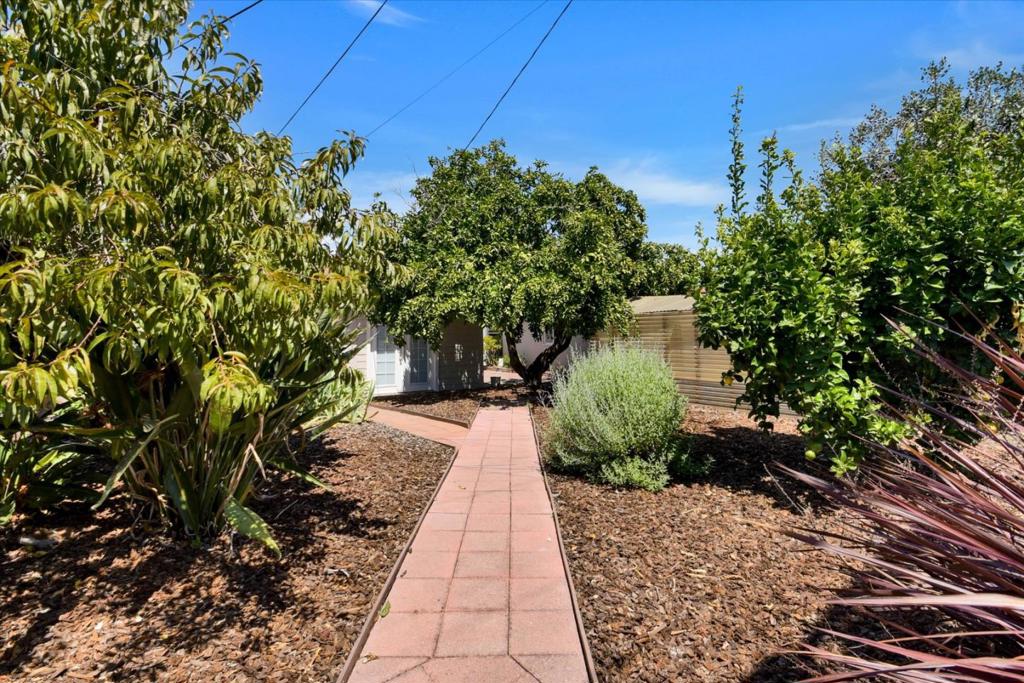1862 Homestead Road Property Photo 12