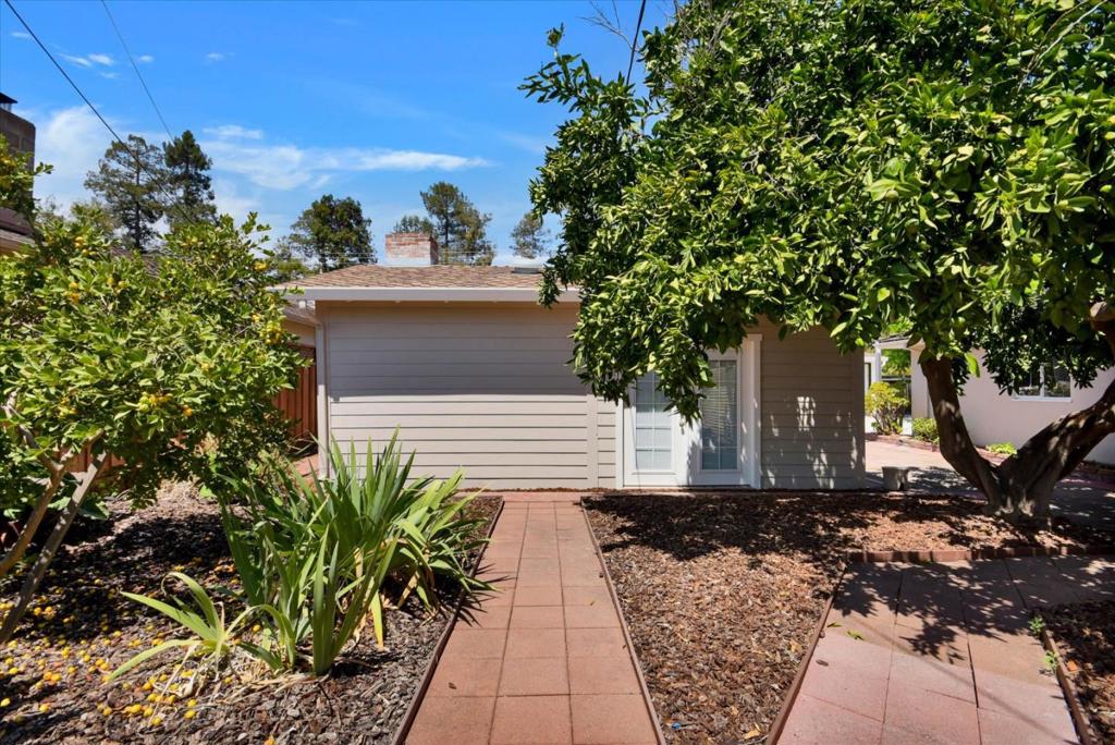 1862 Homestead Road Property Photo 13
