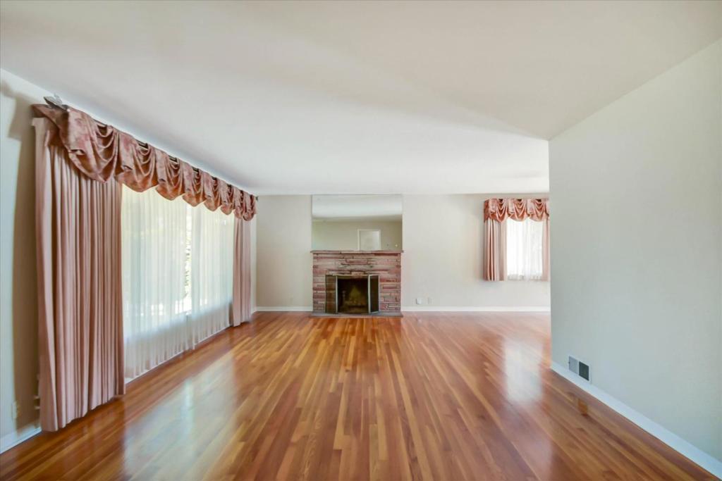 1862 Homestead Road Property Photo 16