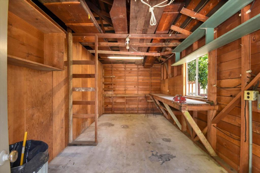 1862 Homestead Road Property Photo 45