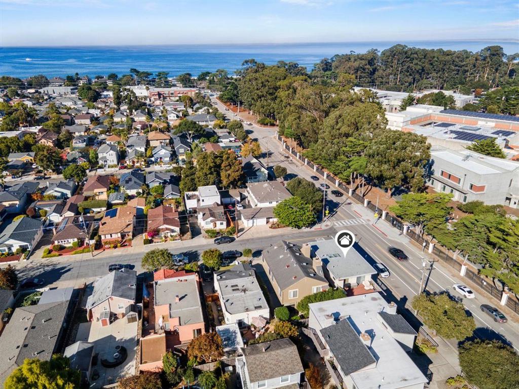 500 Sloat Avenue Property Photo 4