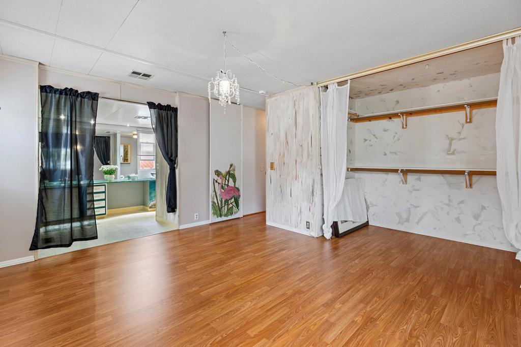 49 Knollwood Drive 49 Property Photo 16