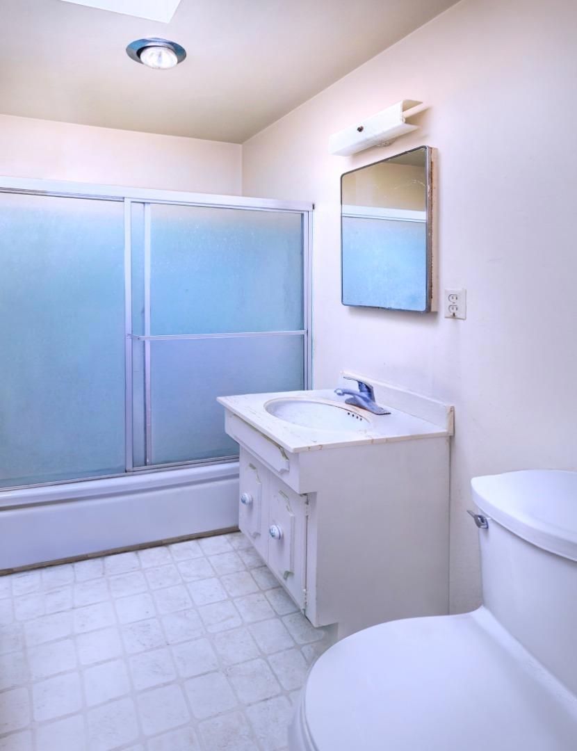 15 Santa Maria Avenue Property Photo 11