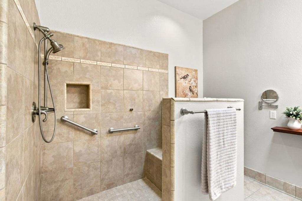 7646 Falkirk Drive Property Photo 26