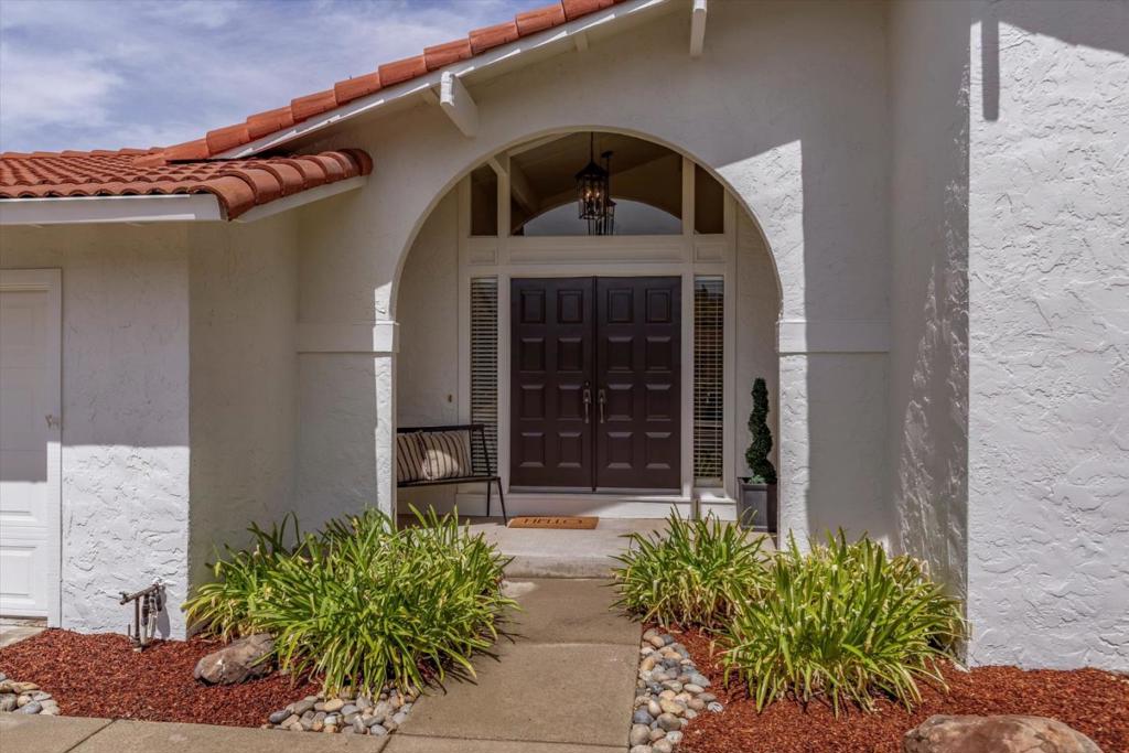 1407 Dot Court Property Photo 1
