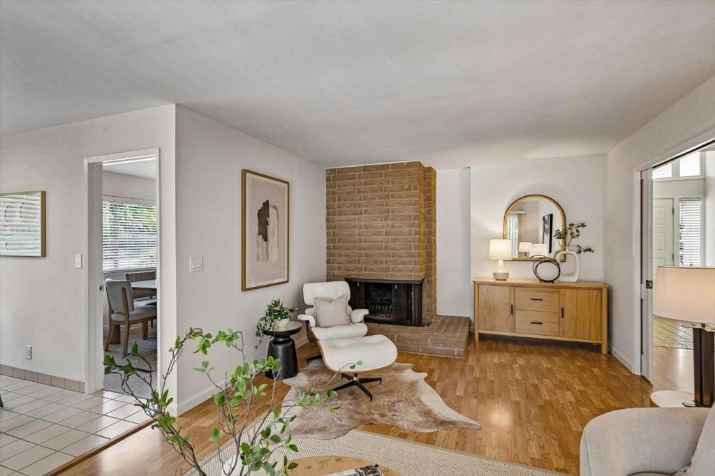 1407 Dot Court Property Photo 10
