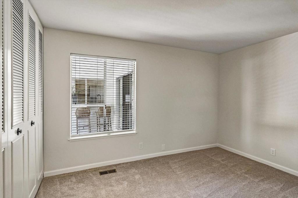 1407 Dot Court Property Photo 19