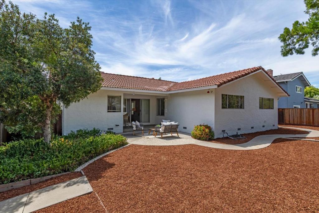 1407 Dot Court Property Photo 26