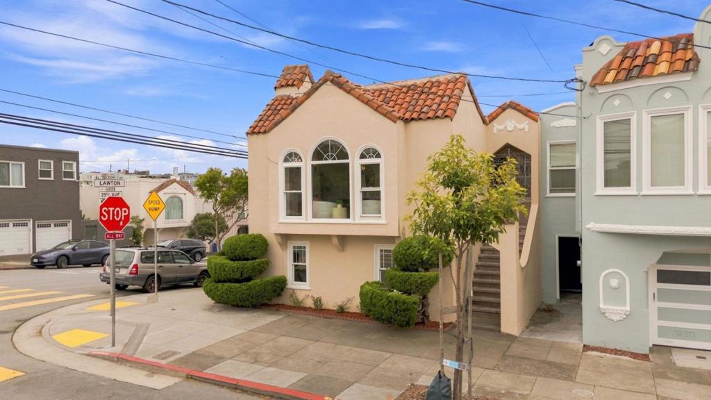 1597 29th Ave Avenue Property Photo 2