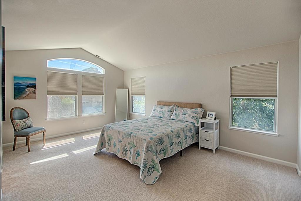 73 Firethorne Way Property Photo 16