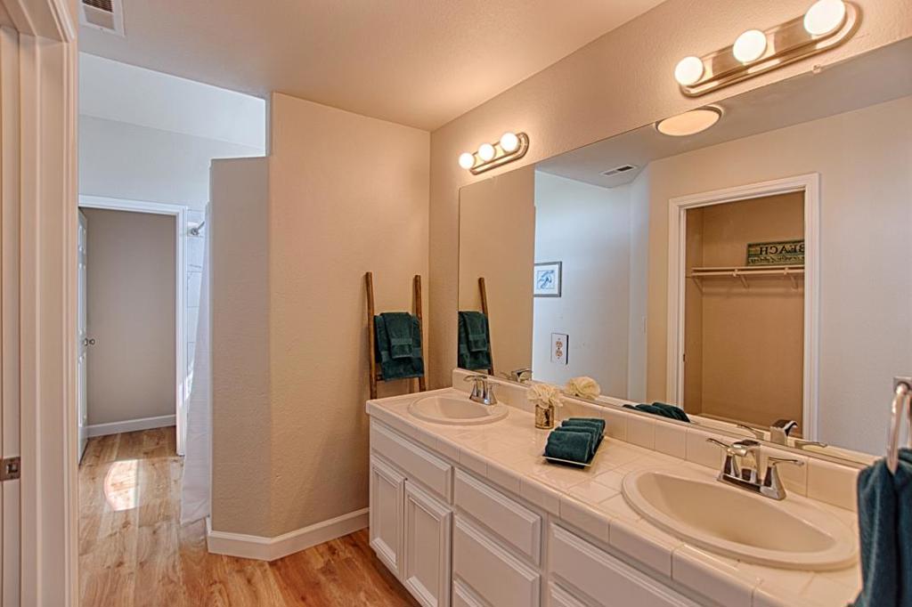 73 Firethorne Way Property Photo 21