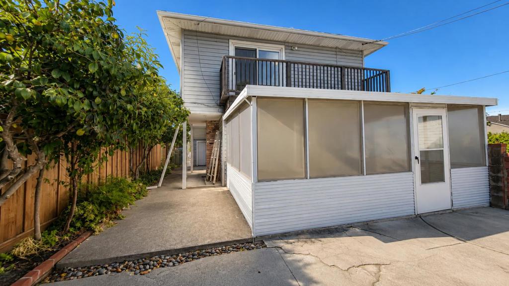 2132 Forbes Avenue Property Photo 4