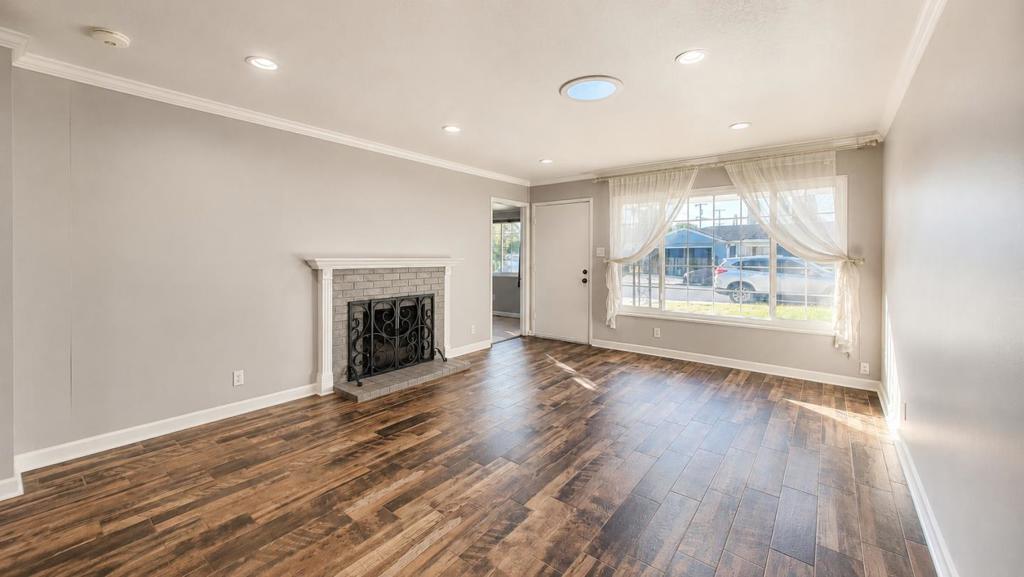 2132 Forbes Avenue Property Photo 8